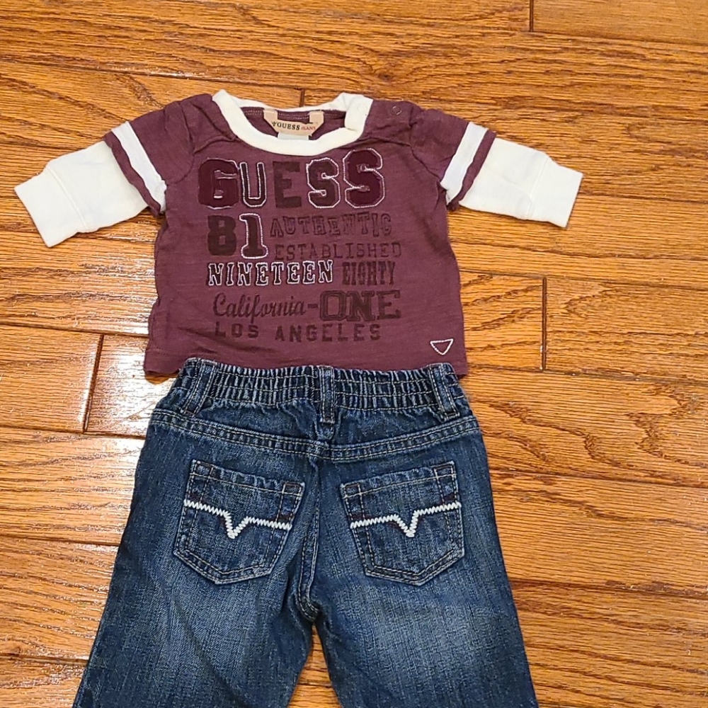 Baby boys GUESS outfit - Picture 4 of 4